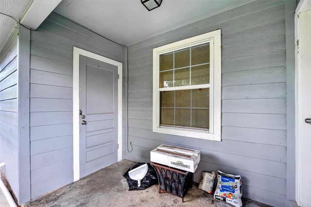 1806 Thelma Lane, Pasadena, TX 77502