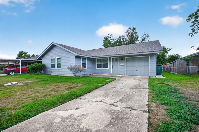 1806 Thelma Lane, Pasadena, TX 77502