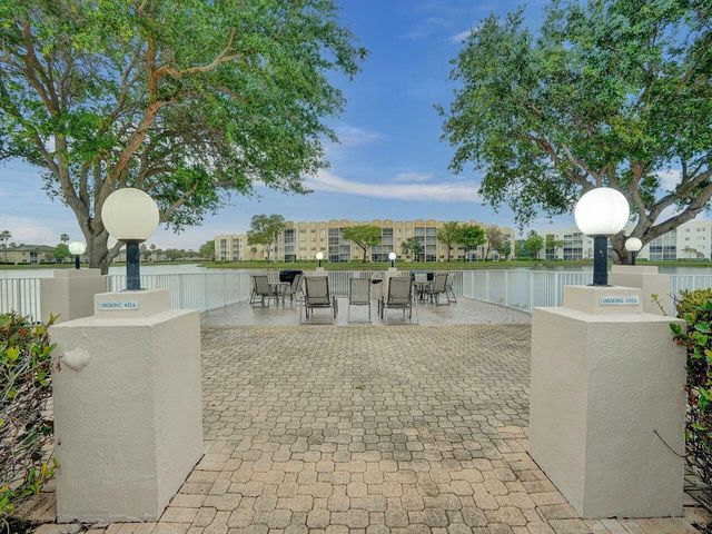 7411 GRANVILLE Drive 106, Tamarac, FL 33321