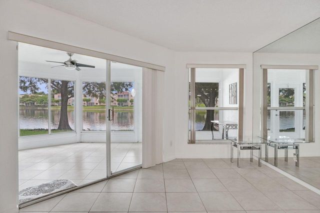 7411 GRANVILLE Drive 106, Tamarac, FL 33321