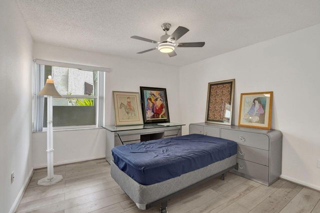 7411 GRANVILLE Drive 106, Tamarac, FL 33321