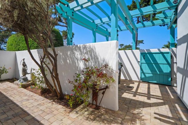 1031 The Old Drive Drive, Pebble Beach, CA 93953