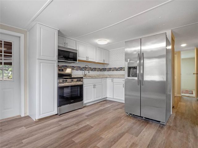 20941 SUNRIDGE ROAD, Groveland, FL 34736