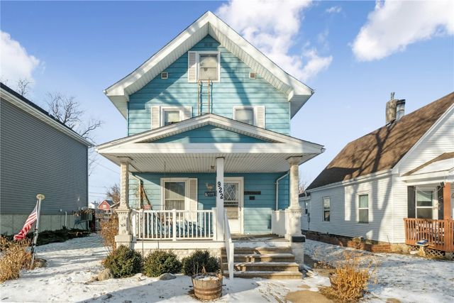 922 7th St SW, Cedar Rapids, IA 52404