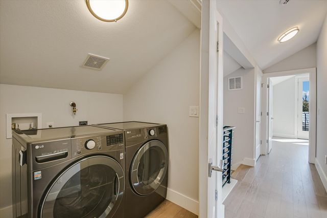 1131 Mason Ave A, Austin, TX 78721