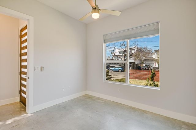 1131 Mason Ave A, Austin, TX 78721