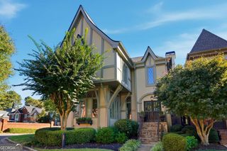 264 SUMMEROUR VALE, Johns Creek, GA 30097