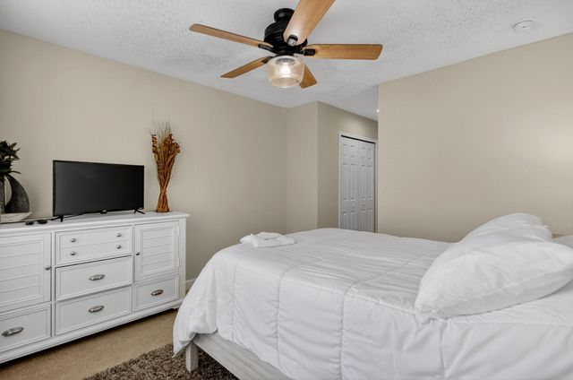 565 Tayrn Drive, Wando, SC 29492