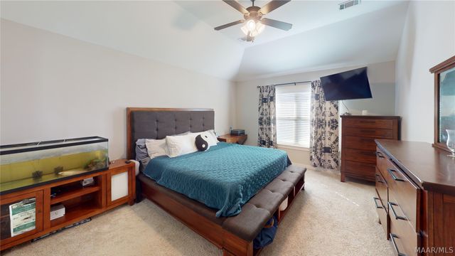 720 Hedgefield Way, Prattville, AL 36066