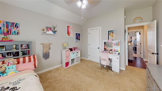 720 Hedgefield Way, Prattville, AL 36066