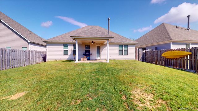 720 Hedgefield Way, Prattville, AL 36066