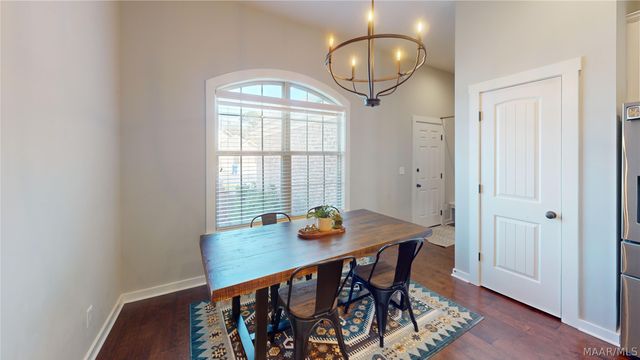 720 Hedgefield Way, Prattville, AL 36066