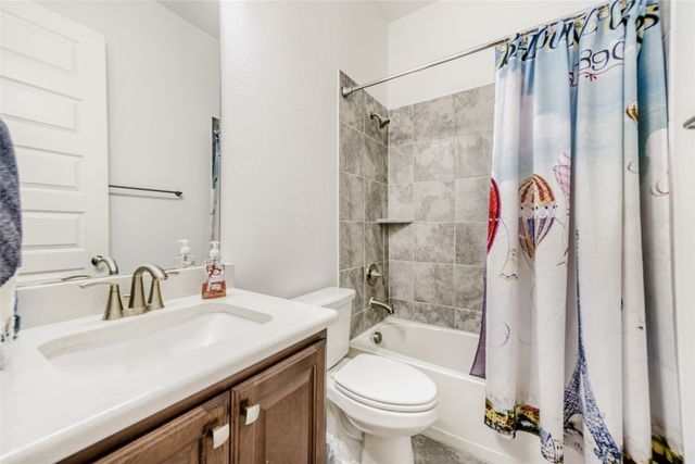 4772 Kings Garden Parkway, Arlington, TX 76005