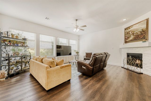 4772 Kings Garden Parkway, Arlington, TX 76005