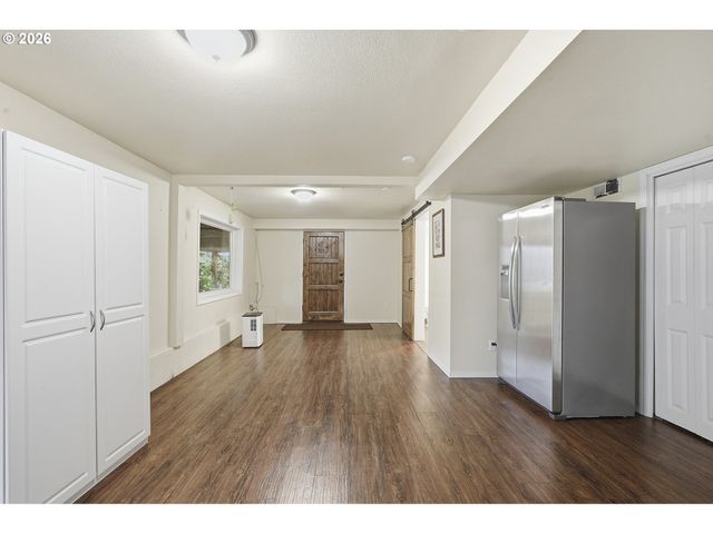20225 S CENTRAL POINT Rd, Oregon City, OR 97045
