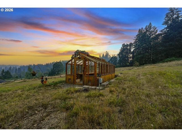 20225 S CENTRAL POINT Rd, Oregon City, OR 97045