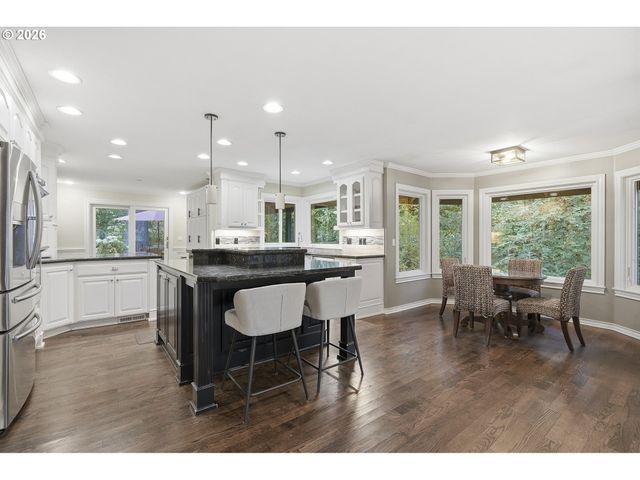 20225 S CENTRAL POINT Rd, Oregon City, OR 97045