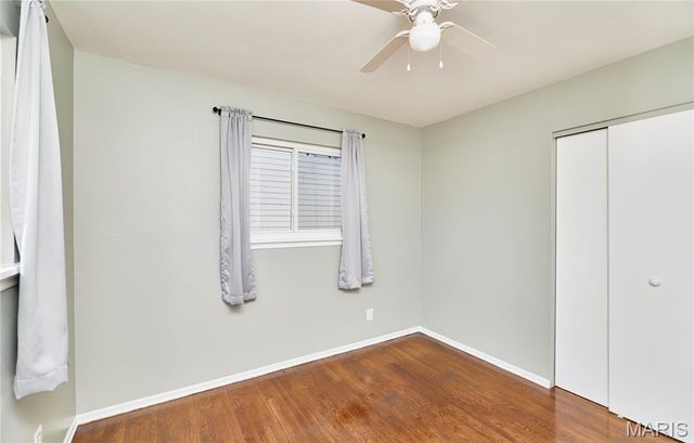 18 White Drive, St Louis, MO 63135