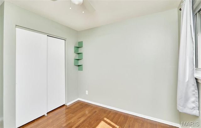 18 White Drive, St Louis, MO 63135