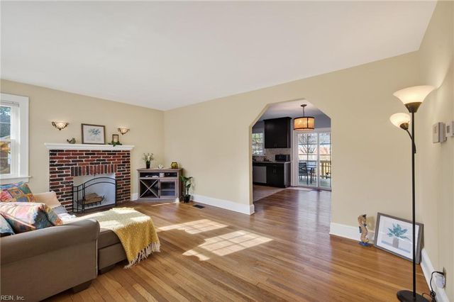 150 Bayview W BLVD, Norfolk, VA 23503