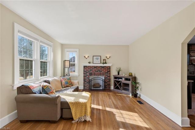 150 Bayview W BLVD, Norfolk, VA 23503