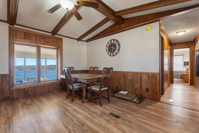 24581 S 613 Road, Grove, OK 74344