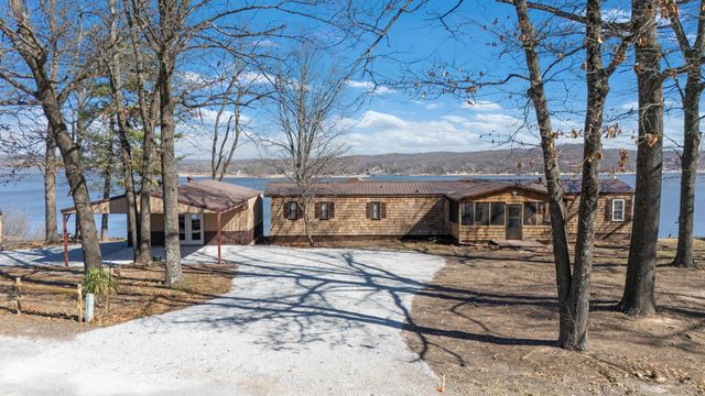 24581 S 613 Road, Grove, OK 74344