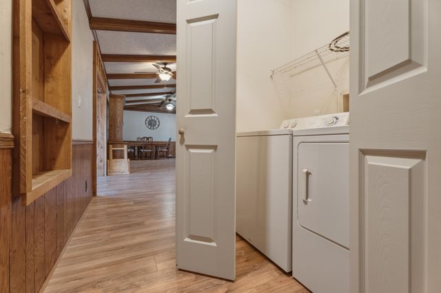 24581 S 613 Road, Grove, OK 74344