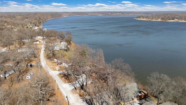 24581 S 613 Road, Grove, OK 74344