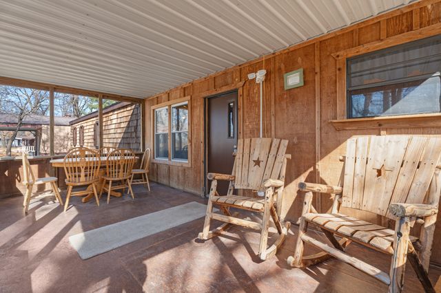 24581 S 613 Road, Grove, OK 74344