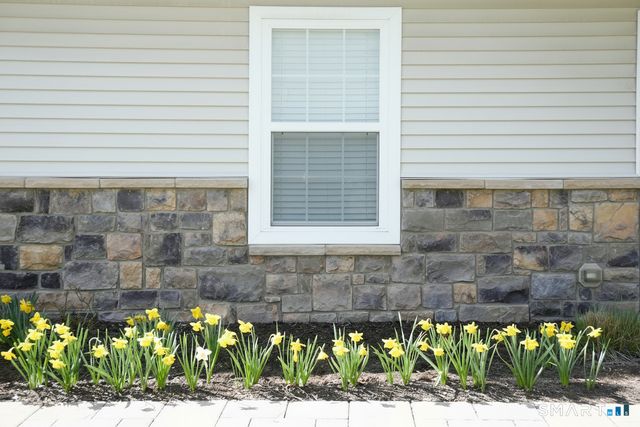 42 Lexie Lane 42, South Windsor, CT 06074