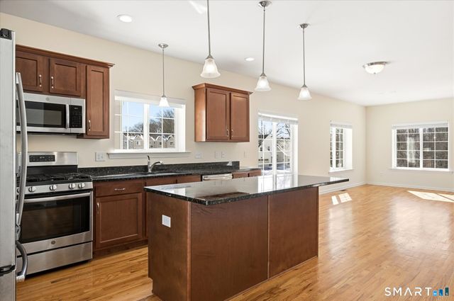 42 Lexie Lane 42, South Windsor, CT 06074