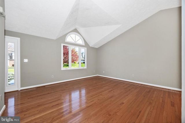 221 DIAMOND DR, Walkersville, MD 21793