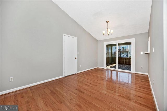 221 DIAMOND DR, Walkersville, MD 21793