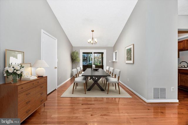 221 DIAMOND DR, Walkersville, MD 21793
