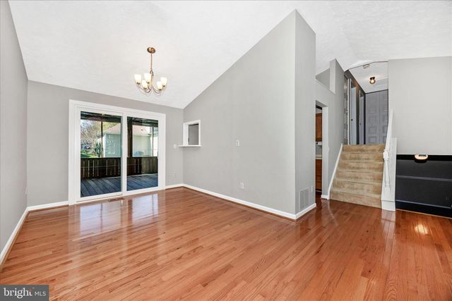 221 DIAMOND DR, Walkersville, MD 21793
