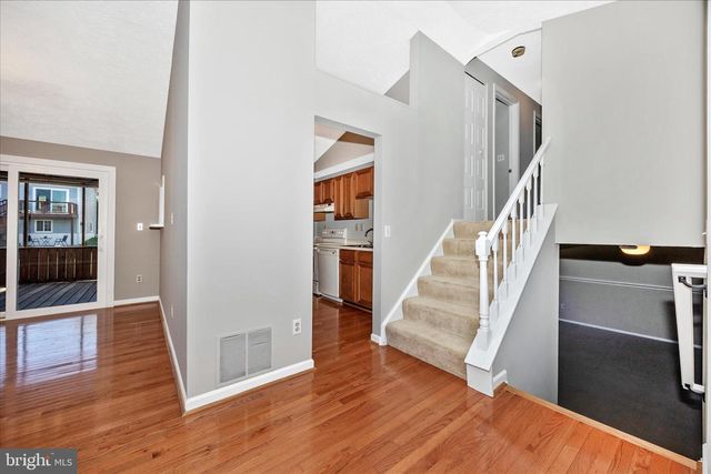 221 DIAMOND DR, Walkersville, MD 21793