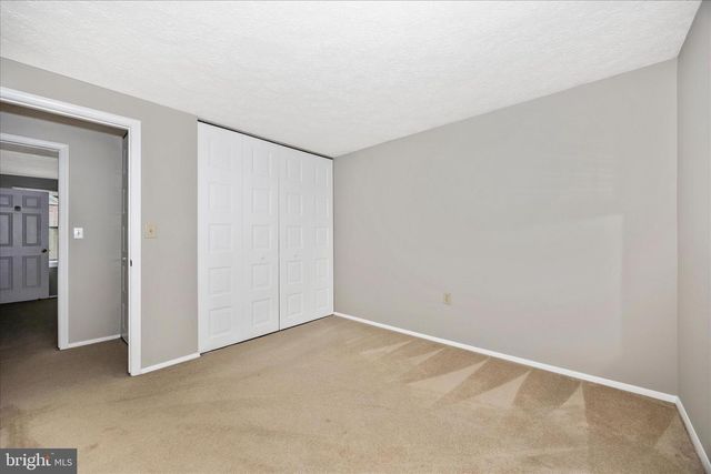 221 DIAMOND DR, Walkersville, MD 21793