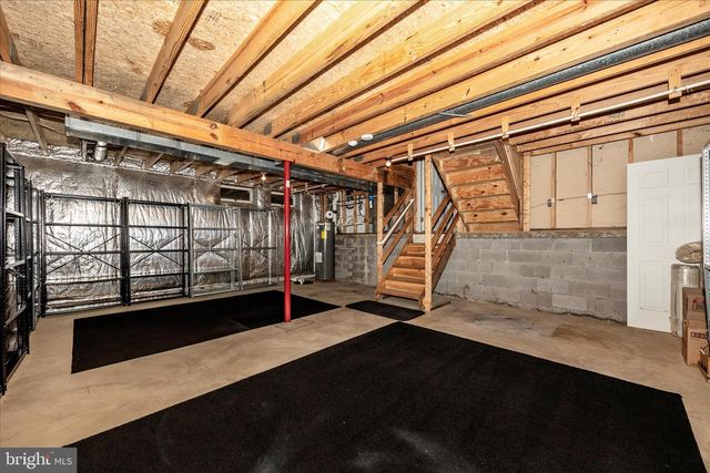 221 DIAMOND DR, Walkersville, MD 21793