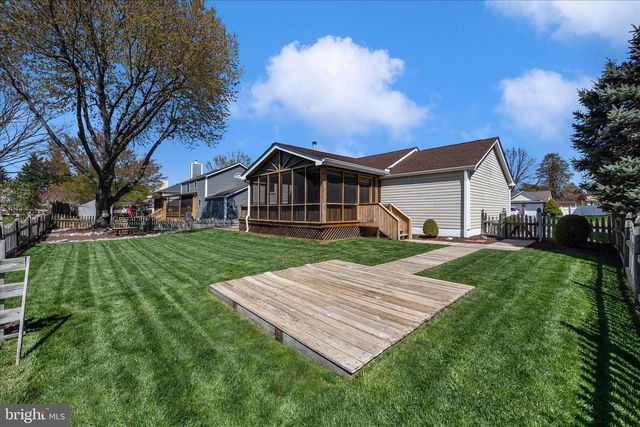 221 DIAMOND DR, Walkersville, MD 21793