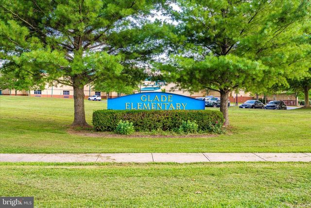 221 DIAMOND DR, Walkersville, MD 21793