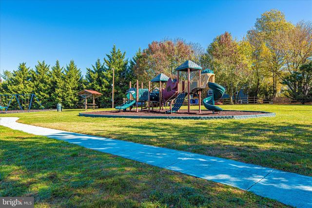 221 DIAMOND DR, Walkersville, MD 21793