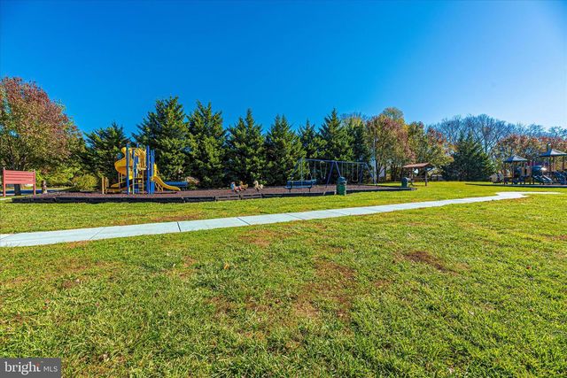 221 DIAMOND DR, Walkersville, MD 21793