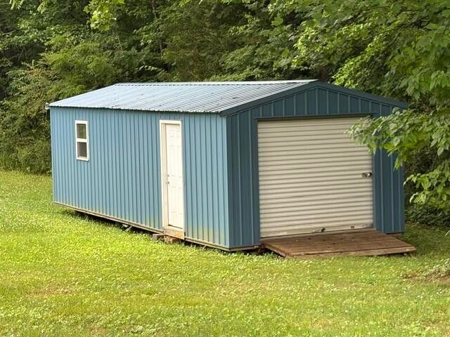 844 Grove Road, Benton, TN 37307