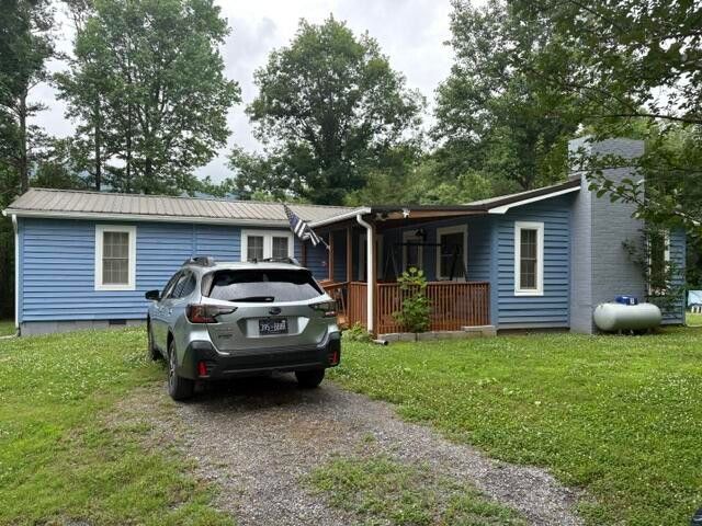 844 Grove Road, Benton, TN 37307