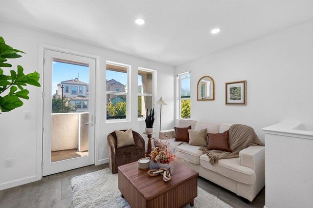 802 Garden Street, Milpitas, CA 95035