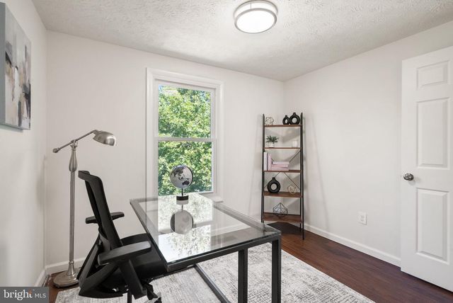 13321 HOUND RUN DR, Fairfax, VA 22033