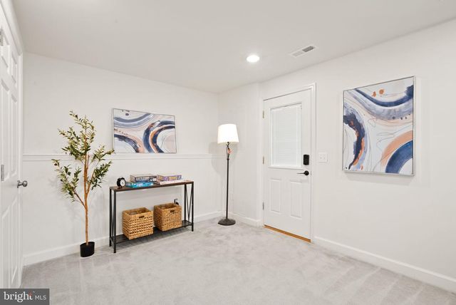 13321 HOUND RUN DR, Fairfax, VA 22033