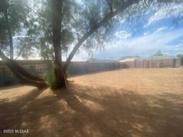 114 W Kelso Street, Tucson, AZ 85705