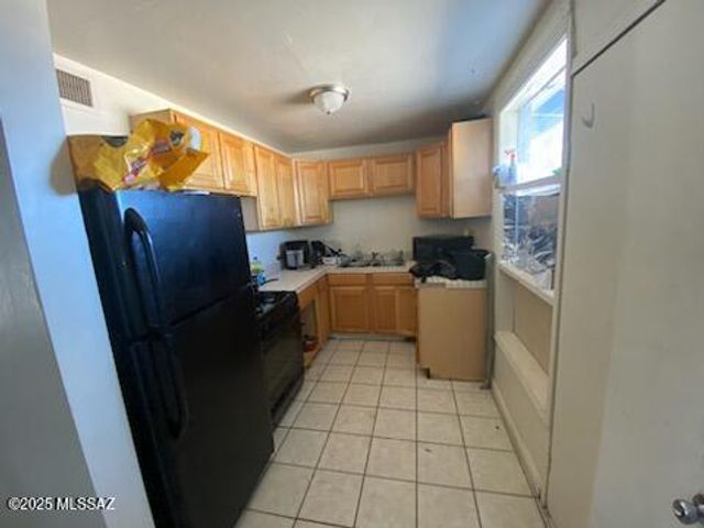 114 W Kelso Street, Tucson, AZ 85705
